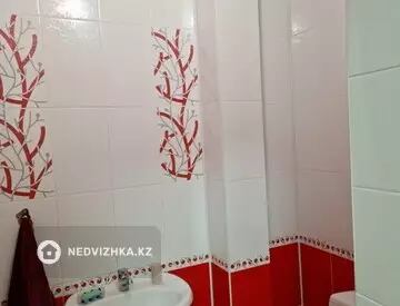 3-комнатная квартира, этаж 1 из 9, 95 м²