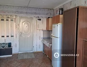 1-комнатная квартира, этаж 3 из 5, 12 м²