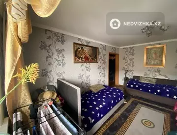 2-комнатная квартира, этаж 3 из 5, 52 м²