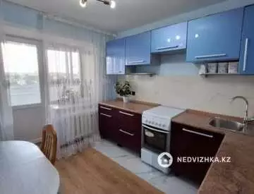 1-комнатная квартира, этаж 8 из 9, 38 м²