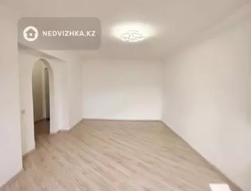 1-комнатная квартира, этаж 4 из 4, 31 м²
