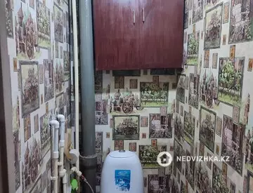 4-комнатная квартира, этаж 8 из 9, 90 м²