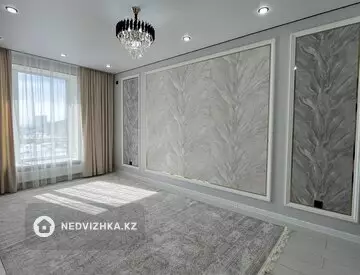 1-комнатная квартира, этаж 4 из 12, 36 м²