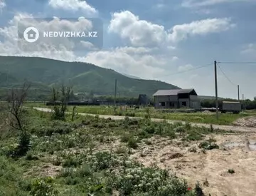 8-комнатная дача, 20 соток, 400 м²