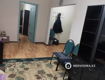 2-комнатная квартира, этаж 1 из 5, 45 м², На длительный срок