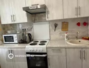 3-комнатная квартира, этаж 8 из 16, 61 м²