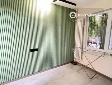 2-комнатная квартира, этаж 1 из 5, 60 м², На длительный срок