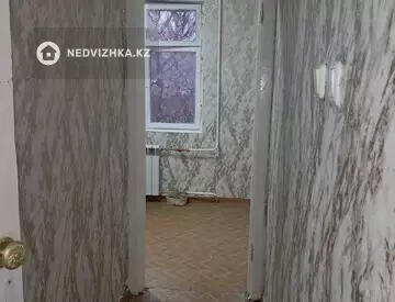 1-комнатная квартира, этаж 3 из 5, 32 м²