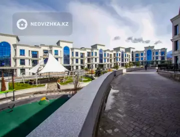 2-комнатная квартира, этаж 3 из 3, 62 м²