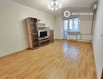 3-комнатная квартира, этаж 4 из 4, 77 м²
