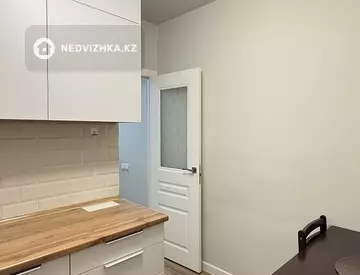 3-комнатная квартира, этаж 4 из 4, 58 м²