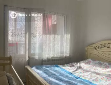 3-комнатная квартира, этаж 1 из 9, 71 м²