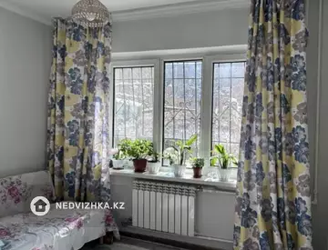 3-комнатная квартира, этаж 1 из 9, 71 м²