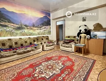 2-комнатная квартира, этаж 10 из 12, 55 м²