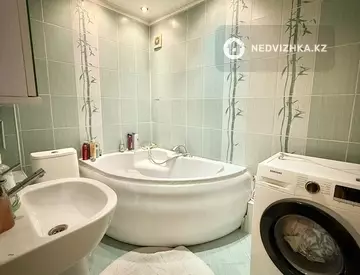 2-комнатная квартира, этаж 4 из 4, 42 м²