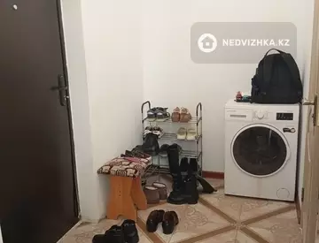 1-комнатная квартира, этаж 4 из 12, 43 м²