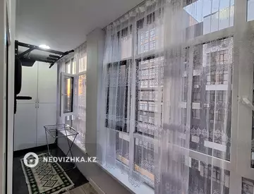 3-комнатная квартира, этаж 7 из 10, 70 м²