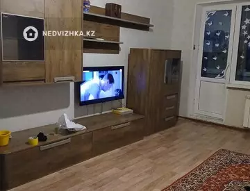 1-комнатная квартира, этаж 5 из 5, 32 м², На длительный срок