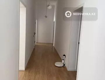 6-комнатный дом, 7.3 соток, 220 м²