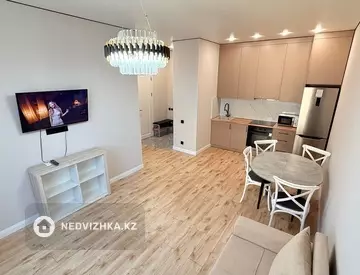 2-комнатная квартира, этаж 12 из 17, 43 м²