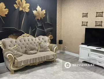 3-комнатная квартира, этаж 3 из 5, 75 м², Посуточно