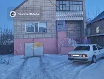 4-комнатный дом, 12 соток, 300 м²