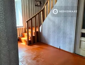 4-комнатный дом, 12 соток, 300 м²