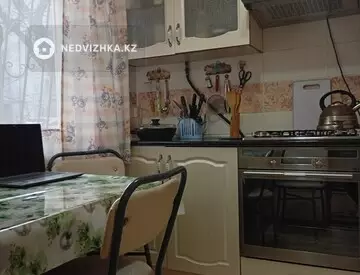 2-комнатная квартира, этаж 1 из 4, 46 м²