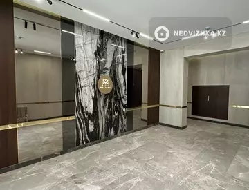 4-комнатная квартира, этаж 5 из 7, 111 м²