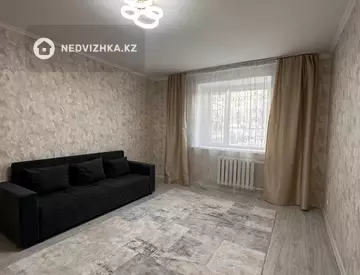 2-комнатная квартира, этаж 1 из 10, 50 м²