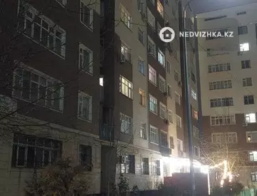 1-комнатная квартира, этаж 4 из 9, 39 м²