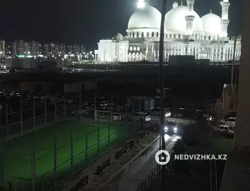 1-комнатная квартира, этаж 4 из 9, 39 м²