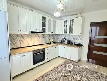 2-комнатная квартира, этаж 9 из 17, 71 м²