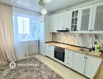 2-комнатная квартира, этаж 9 из 17, 71 м²
