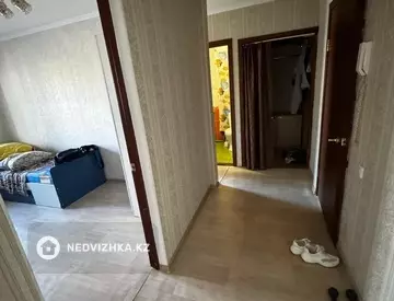 2-комнатная квартира, этаж 2 из 5, 45 м², На длительный срок