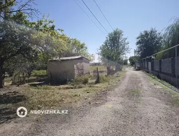 1-комнатная дача, 6 соток, 80 м²