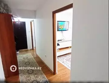 3-комнатная квартира, этаж 3 из 5, 72 м²