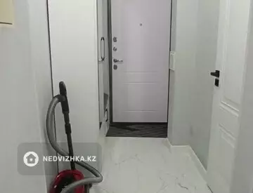 2-комнатная квартира, этаж 1 из 5, 54 м²