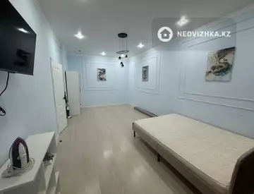 1-комнатная квартира, этаж 8 из 9, 43 м²