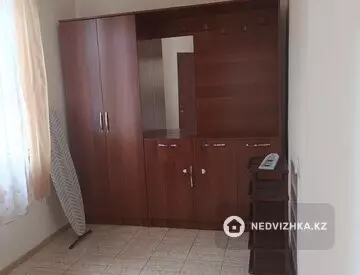 4-комнатный дом, 12 соток, 130 м², На длительный срок