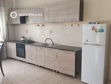 4-комнатный дом, 12 соток, 130 м², На длительный срок
