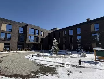 3-комнатная квартира, этаж 3 из 3, 132 м²