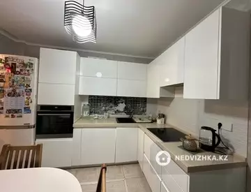 2-комнатная квартира, этаж 12 из 12, 54 м²