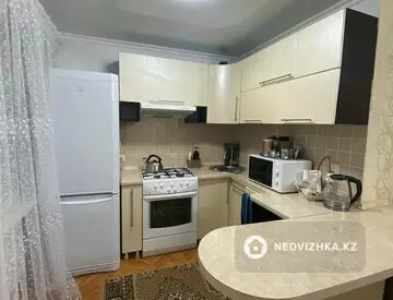 2-комнатная квартира, этаж 2 из 5, 43 м²