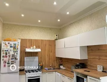 4-комнатная квартира, этаж 1 из 2, 96 м²