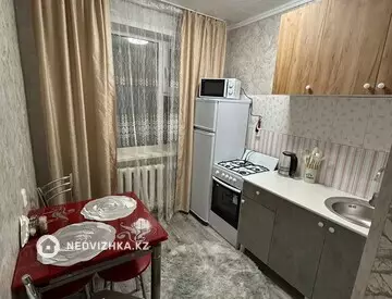 1-комнатная квартира, этаж 1 из 5, 32 м², Посуточно