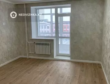 2-комнатная квартира, этаж 4 из 9, 49 м²
