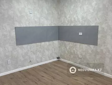 2-комнатная квартира, этаж 4 из 9, 49 м²