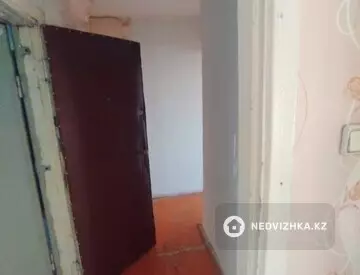 1-комнатная квартира, этаж 4 из 5, 32 м², На длительный срок
