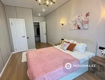 3-комнатная квартира, этаж 12 из 13, 65 м²